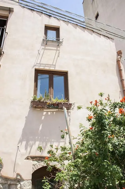 Deco B&B Cefalù Italia