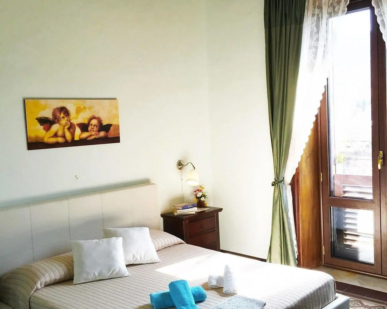 Deco B&B Cefalù Hotel